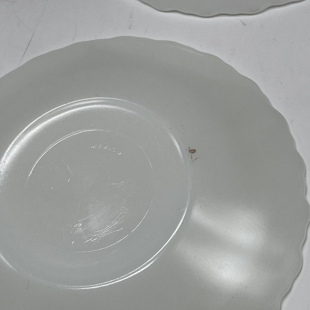 Vintage TERMOCRISA Bread Dessert Plates White Milk Glass Saucers ‎ 5 3/4" Mexico - Picture 6 of 7
